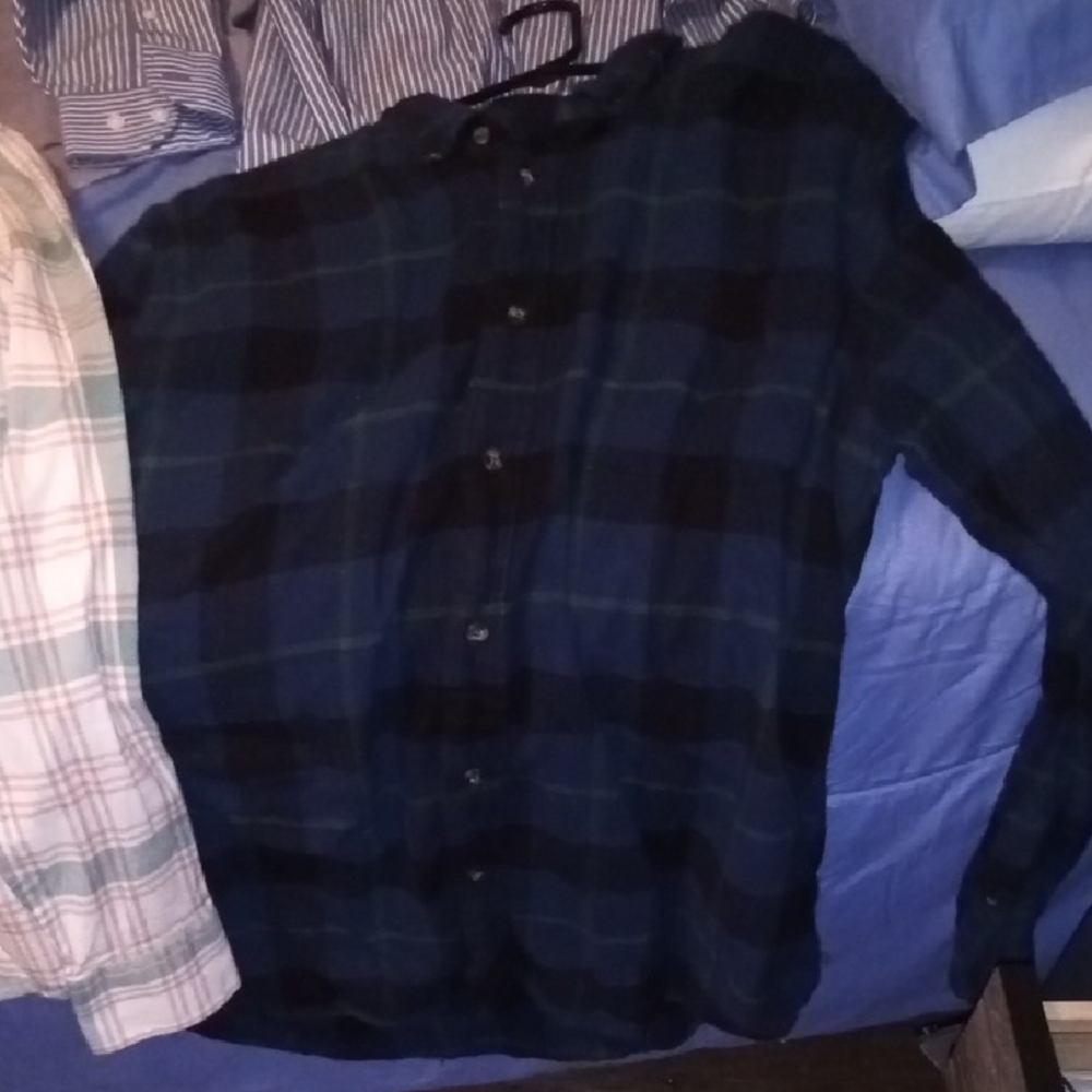 Men's Blue and Black Plaid Shirt